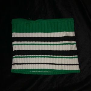 CUTE KNITTED CROP TOP